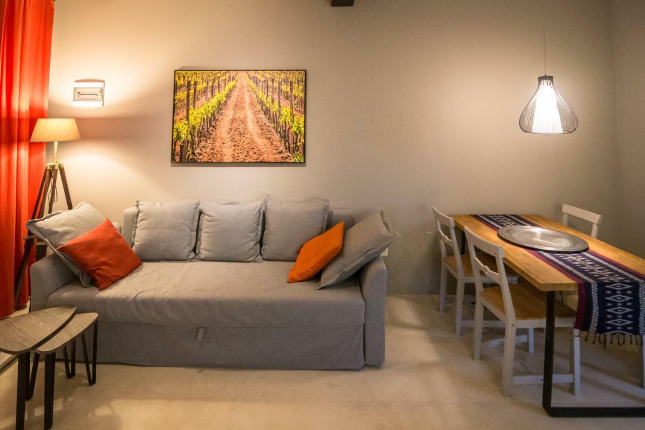 Terra Rossa Apartment