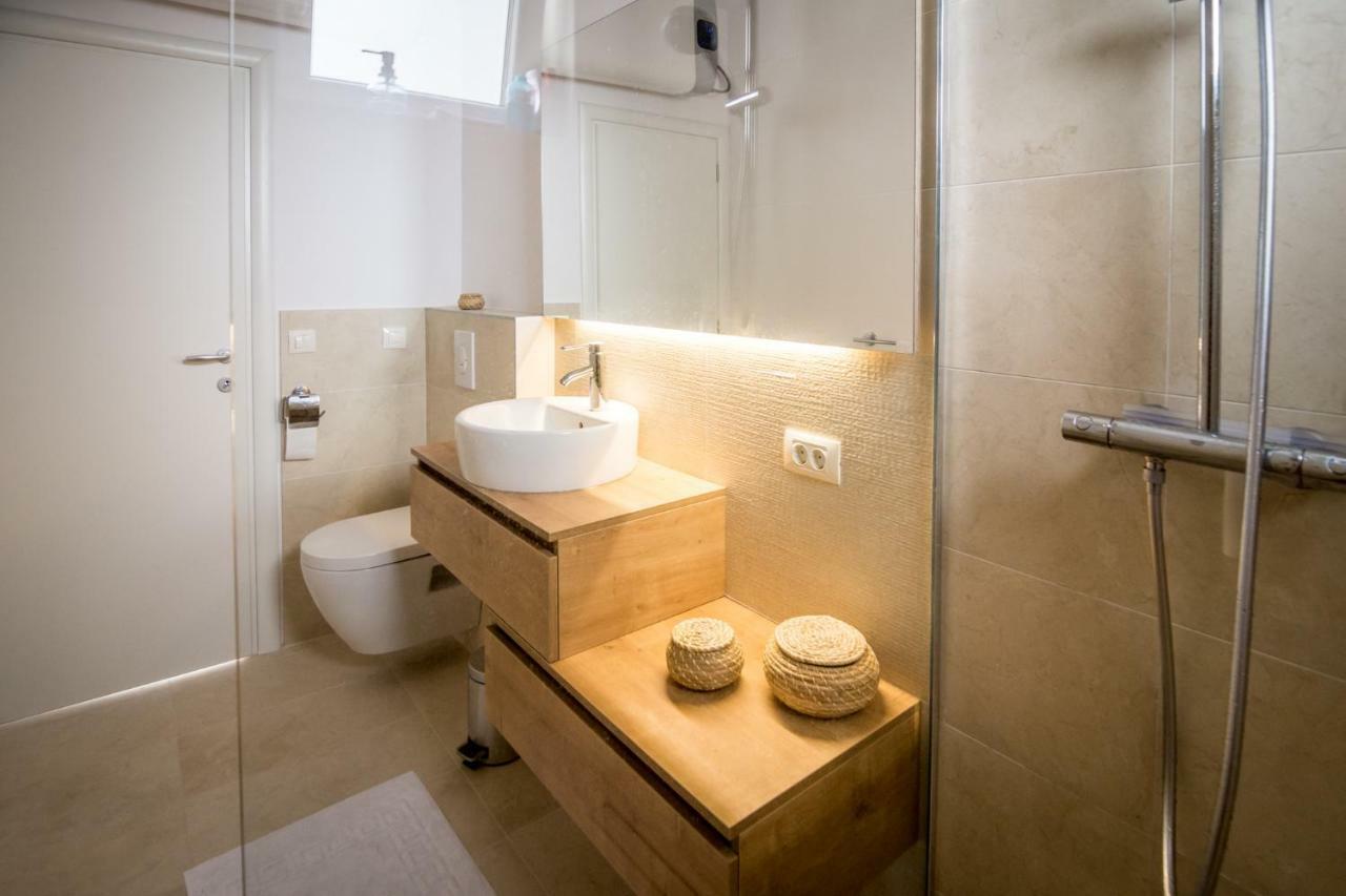 Terra Rossa Apartment