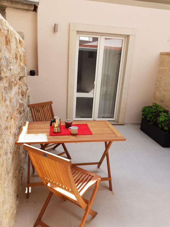 Terra Rossa Apartment